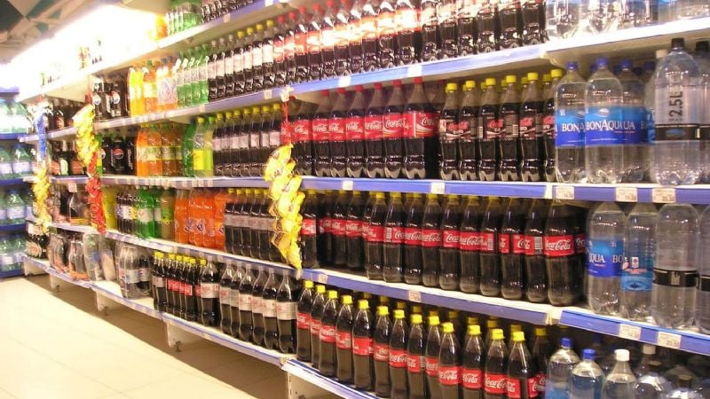 Gobierno nacional quiere aumentar impuestos a las bebidas con azúcar