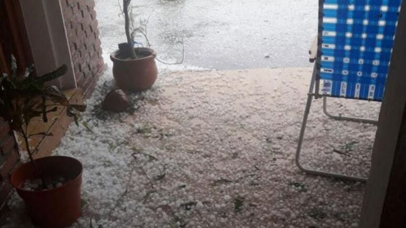 Una tormenta de granizo y viento causó destrozos en el este de Tucumán