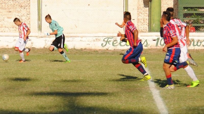 El “León” de fiesta; venció al Santo y es escolta