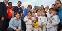 LOS CHUIQUITOS del taekwondo junto a Lucía y candidatos del FJPV.