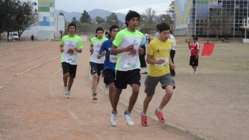 Esta tarde, atletismo de pista en el “Poli”