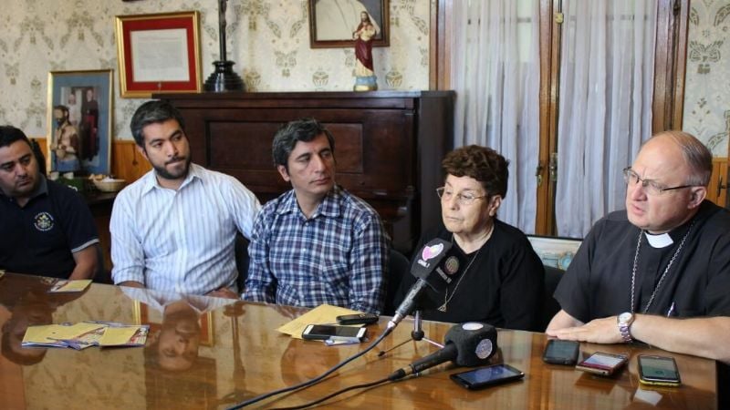 La Hermana Glenda le cantará a la Virgen del Valle