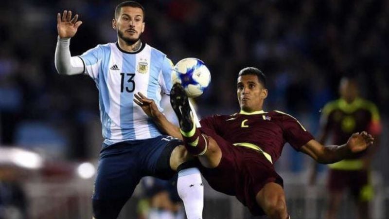 Benedetto convenció a Sampaoli y será titular