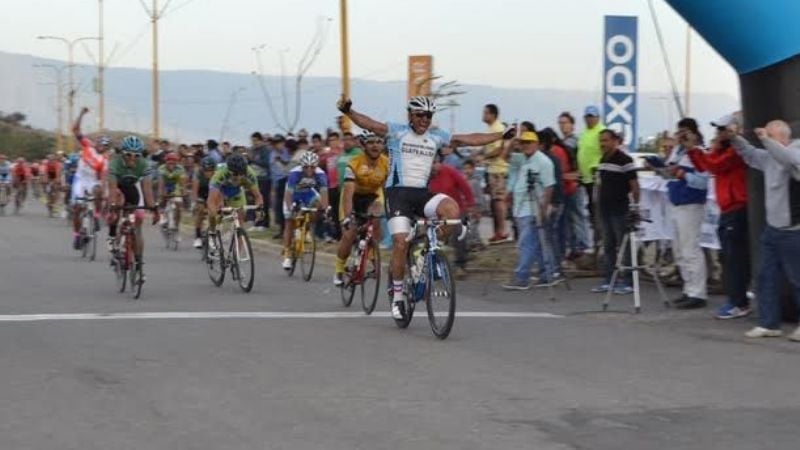 Se larga una jerarquizada 3ra. Vuelta a Catamarca