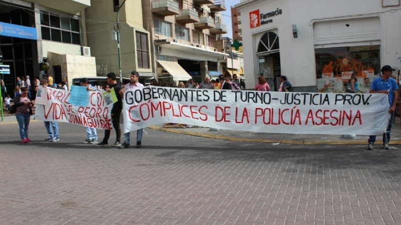 Piden justicia por el joven baleado por el policía