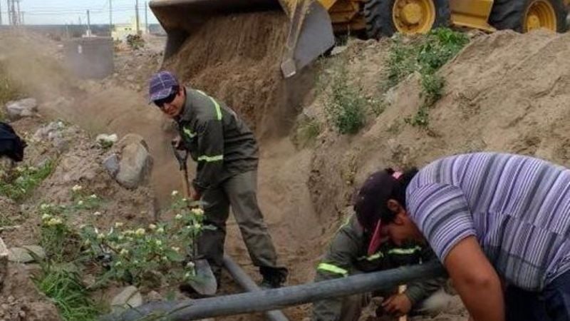 Llega el agua potable a Loteo Parque Sur