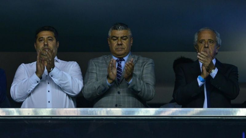 Desvalijaron la casa de ‘Chiqui’ Tapia durante el partido