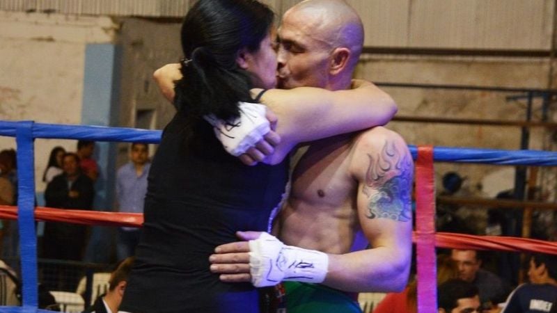 “Mendieta” Báez  nuevo campeón Latino Gallo del CMB