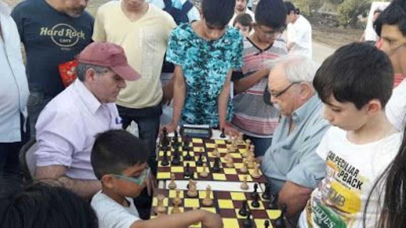 El Ajedrez estuvo en la fiesta por la obras en el “Poli”