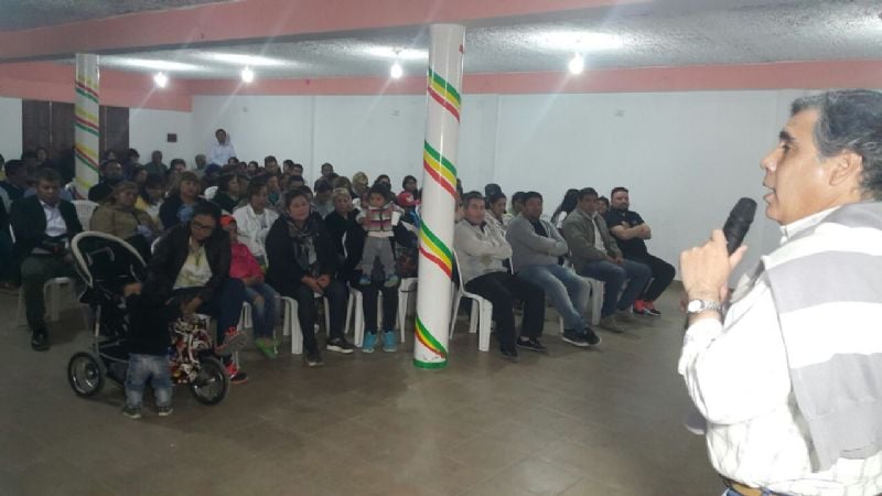 El barrio Santa Rosa recibió a los candidatos del FJPV