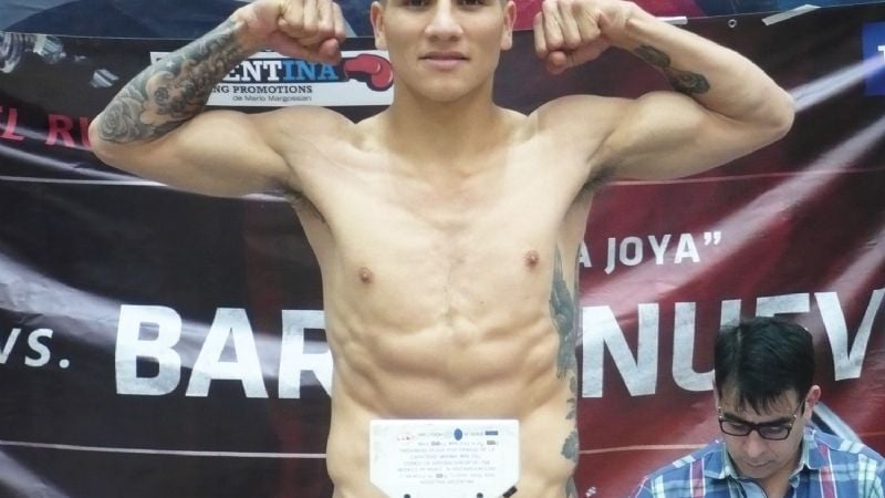 “La Joya” Barrionuevo expone su corona ante el “Chucky” Verón