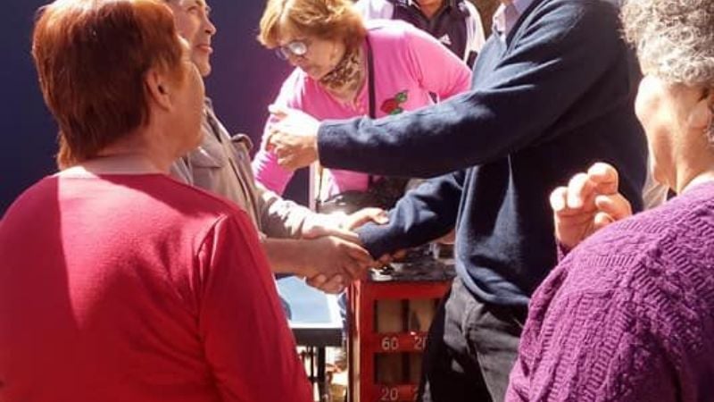 Donaron juegos para adultos mayores en Mutquín