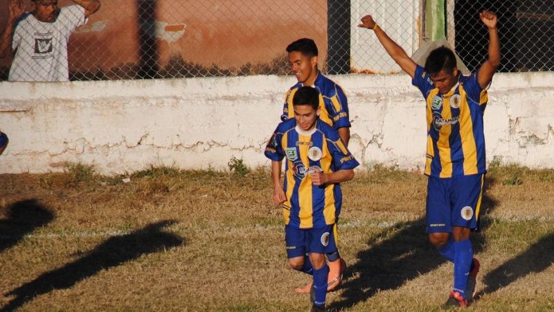 “Tesho” y “La Juve” ganaron al cerrar la 8va.