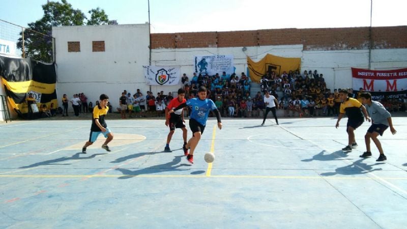 Alumnos Secundarios compiten en Desafío Juvenil 2017