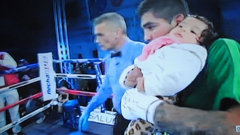 Con un gran nocaut, Barrionuevo les ganó a todos