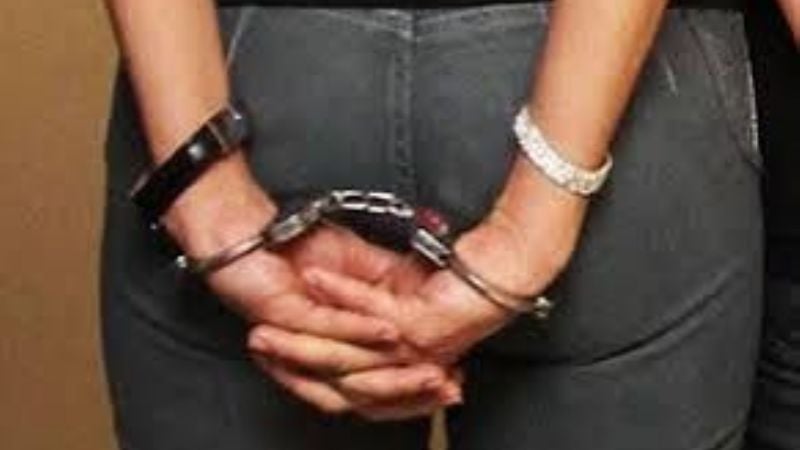 Una joven apuñaló a su hermano tras una discusión en su casa