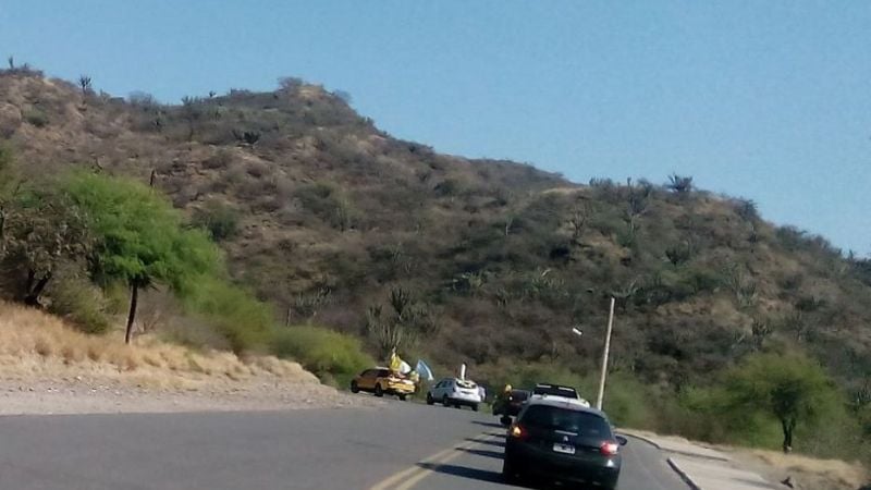 Con una caravana, iniciaron las fiestas de la Sagrada Familia