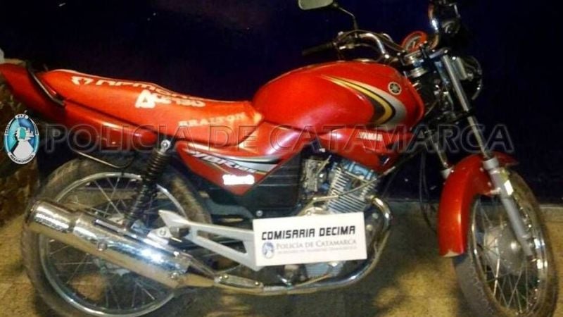 Aprehenden a dos jóvenes sospechados de un arrebato