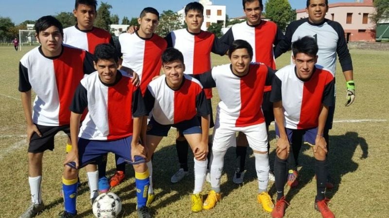 Quilmes y Piratas no aflojan en la Universitaria