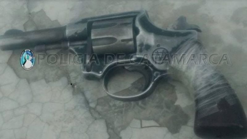 Detienen a un hombre que en un desorden efectuó disparos al aire