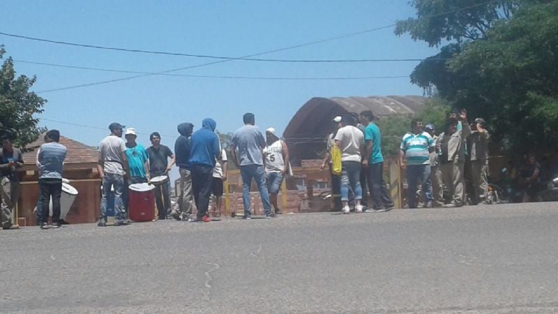 Paro en la Cerámica por atraso en pago del aguinaldo