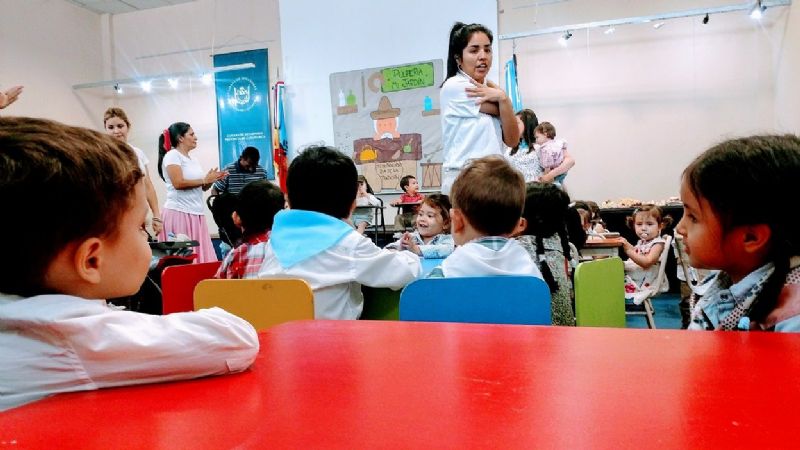 El Jardín Maternal del Senado conmemoró el Día de la Tradición