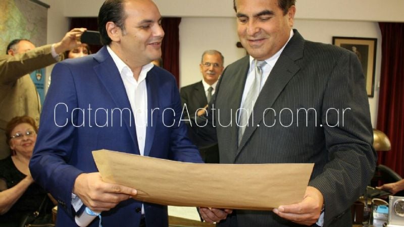 “Hay que defender los derechos y los recursos de los catamarqueños”