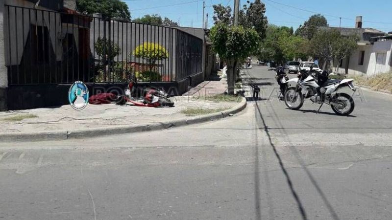 Ladrón se escapaba tras un arrebato y lo atraparon cuando se accidentó