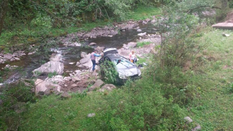 Catamarqueños se desbarrancaron cerca de Tafí del Valle