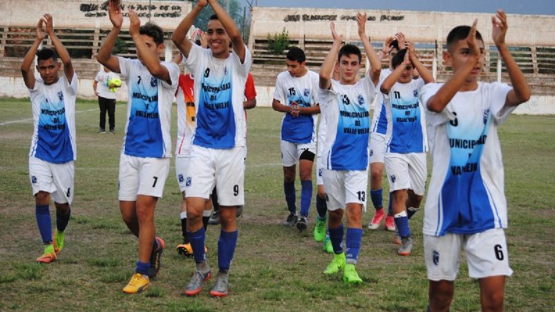 Pibes Chacareros avanzaron en el Sub15 ante Chilecito