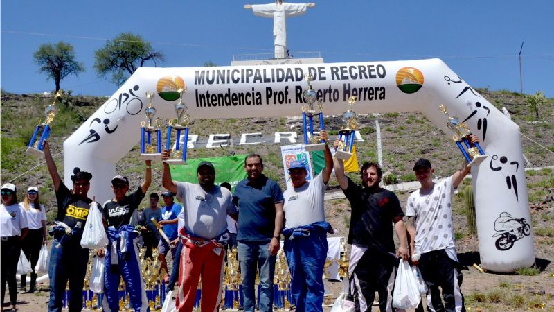 En Recreo, el Rally Provincial completó la sexta fecha del año