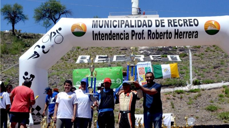 En Recreo, el Rally Provincial completó la sexta fecha del año