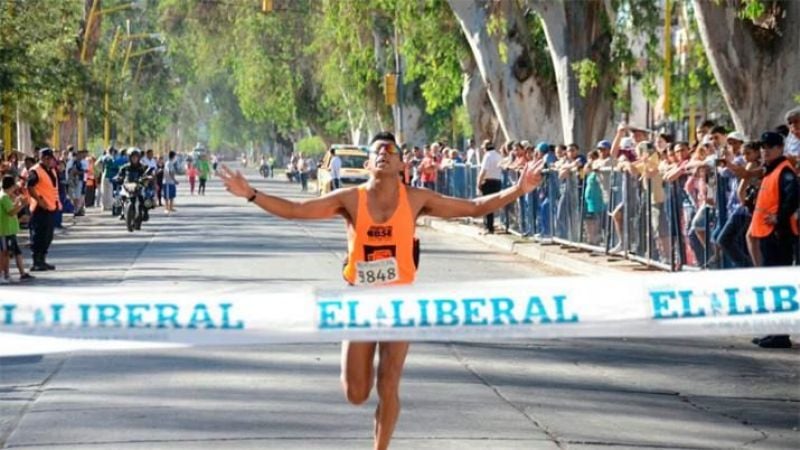 El santamariano López, ganó los 10k de “El Liberal”
