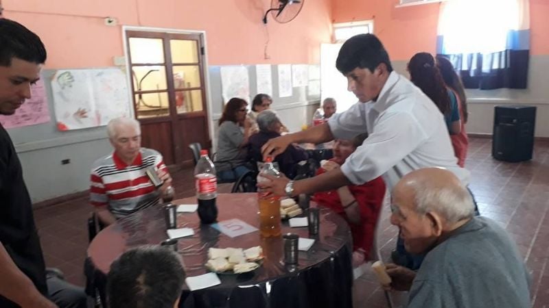 Nodocentes visitaron el Hogar de Ancianos