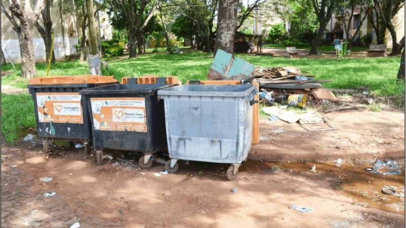 Joven aprehendido por sustraer la tapa de un contenedor