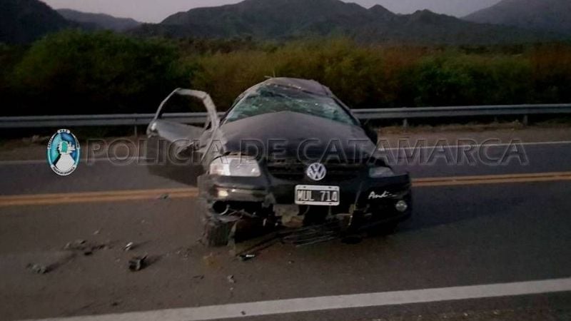 Grave accidente en Capayán con un auto de alta gama
