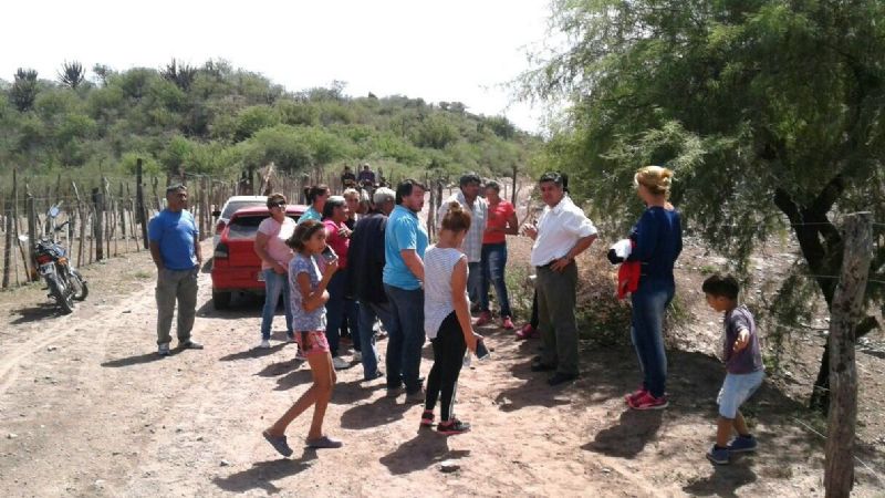 Reclamo vecinal: El juez de Faltas se trasladó con vecinos a La Calera