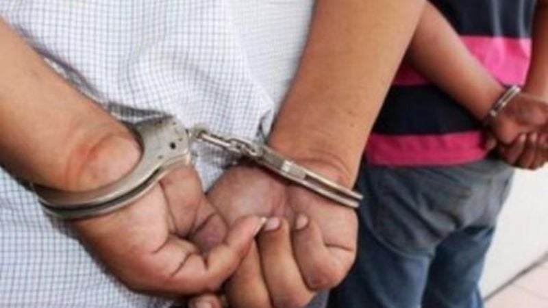 Cuatro jóvenes sospechosos arrestados