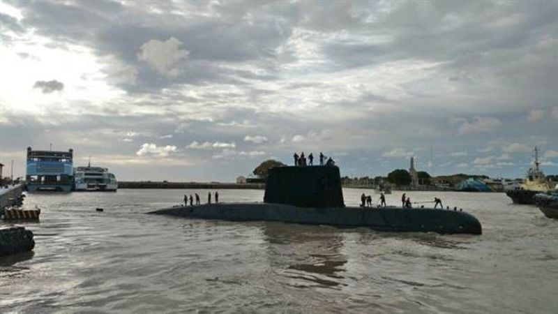 Chile, EE.UU. y el Reino Unido ofrecieron apoyo logístico para buscar el submarino