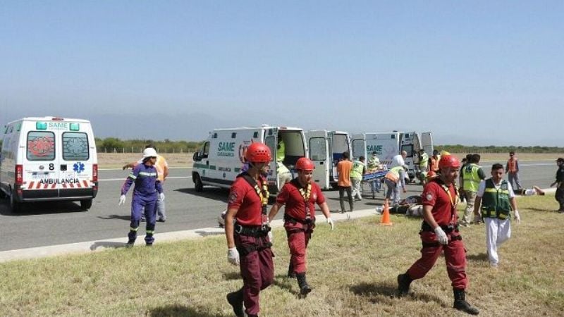 Simulacro de accidente aéreo en el Aeropuerto Felipe Varela