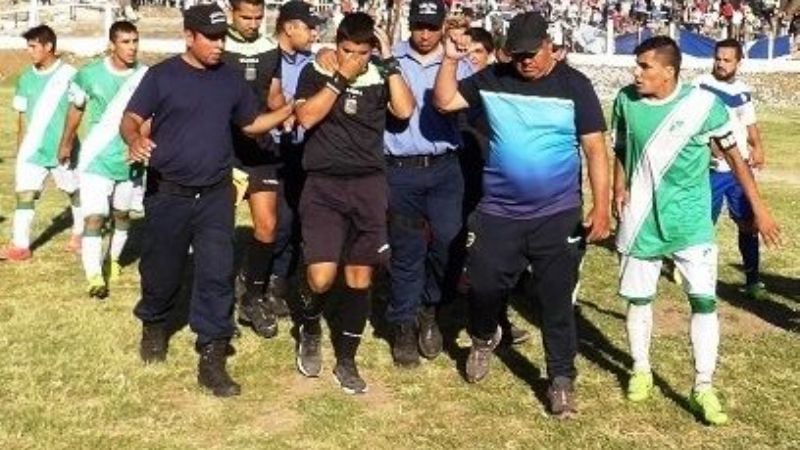 Las Pirquitas y La Tercena deben jugar 7 minutos