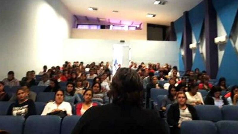 Capacitaron Docente sobre "Derechos del. Niño y Violencia Escolar"