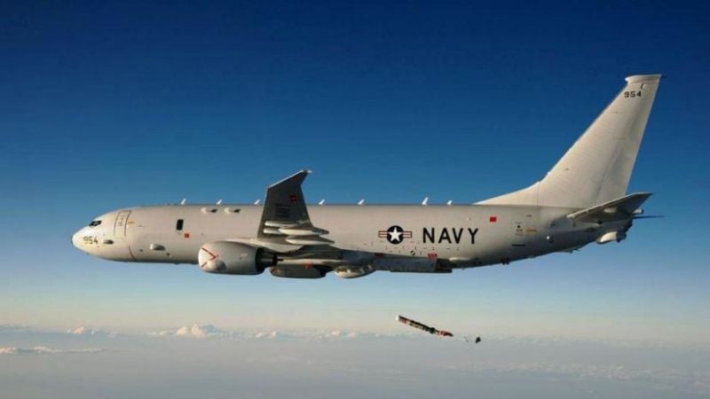 Más de una docena de buques y varios aviones buscan al ARA San Juan