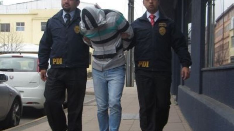 Aprehenden a un hombre por provocar daños en un domicilio