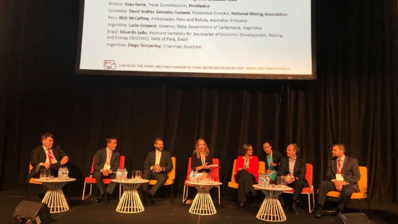 Lucía disertó en Australia e invitó a invertir en la provincia