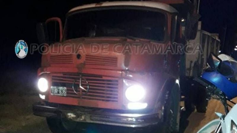 Secuestran un camión y una máquina cargadora en Valle Viejo
