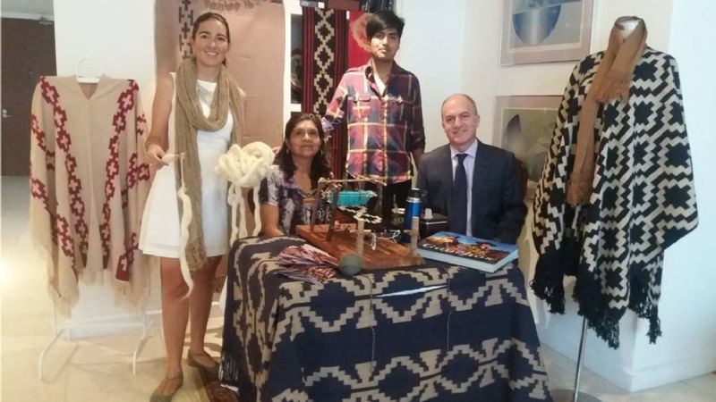 Artesanos catamarqueños en Malasia