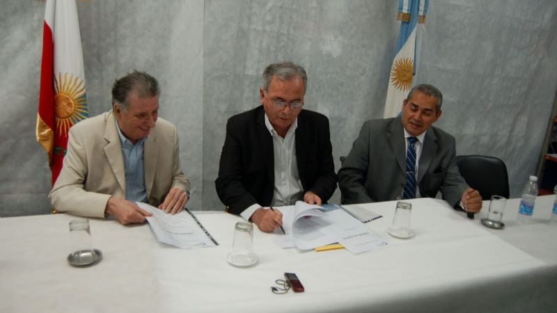 Entregan moderno equipamiento al Tribunal de Cuentas