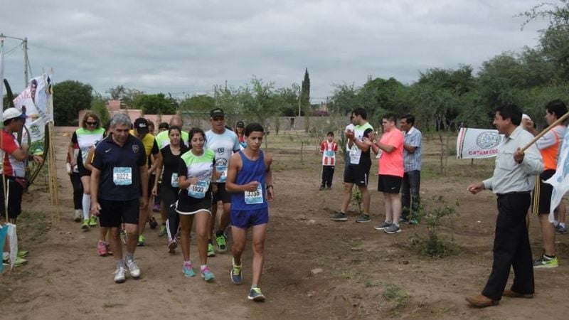 Cierre de pista y campo en el predio  “Guido Jalil” de Choya