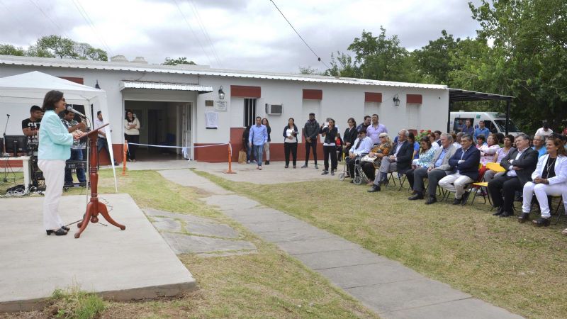 Lucía inauguró la obra del Hospital de Lavalle